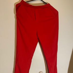NEVER BEEN WORN!! Slant pocket crop pants